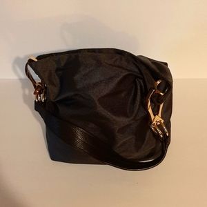 JKP Paris 75.       SMOKE FREE HOME